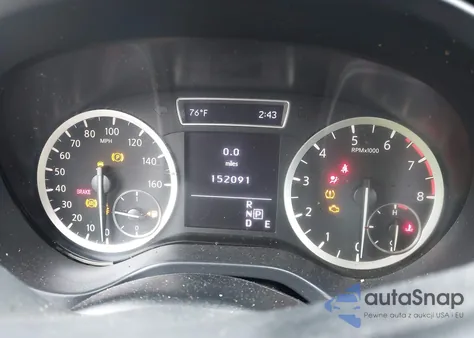 2017 Infiniti Qx30 Luxury из США, поврежденный, VIN SJKCH5CR7HA032945